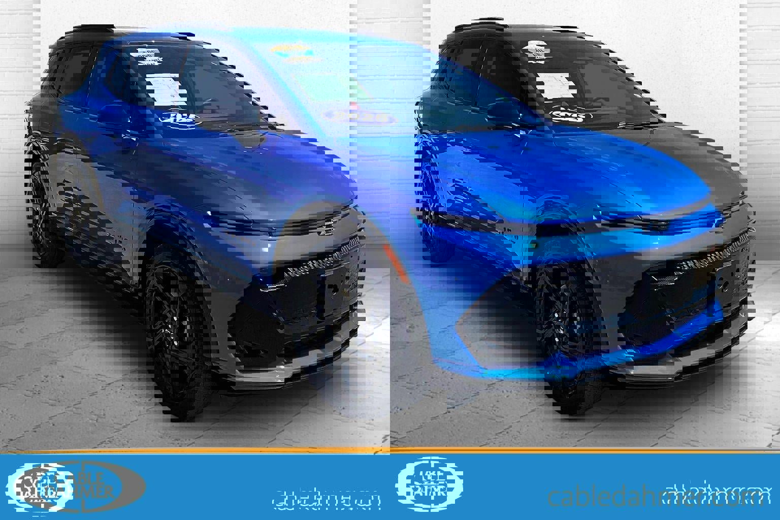 Used 2025 Chevrolet Equinox EV RS FWD image 1