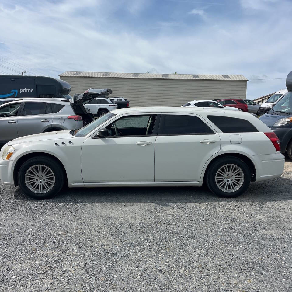 Used 2007 Dodge Magnum SE RWD image 3