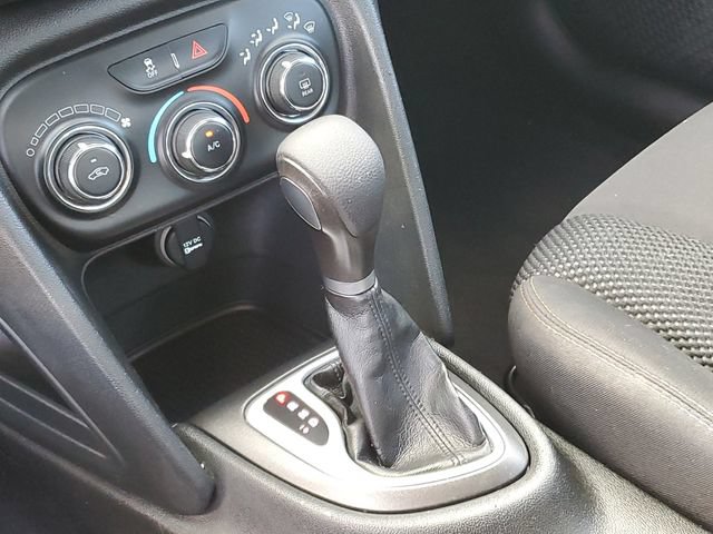 Used 2016 Dodge Dart SXT FWD image 20