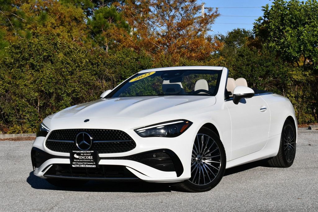Used 2025 Mercedes-Benz CLE 300 4MATIC Cabriolet image 20