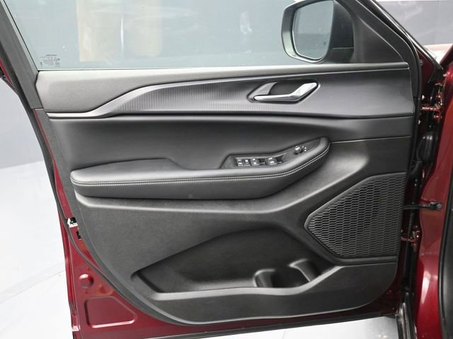 New 2026 Jeep Grand Cherokee Laredo X image 13