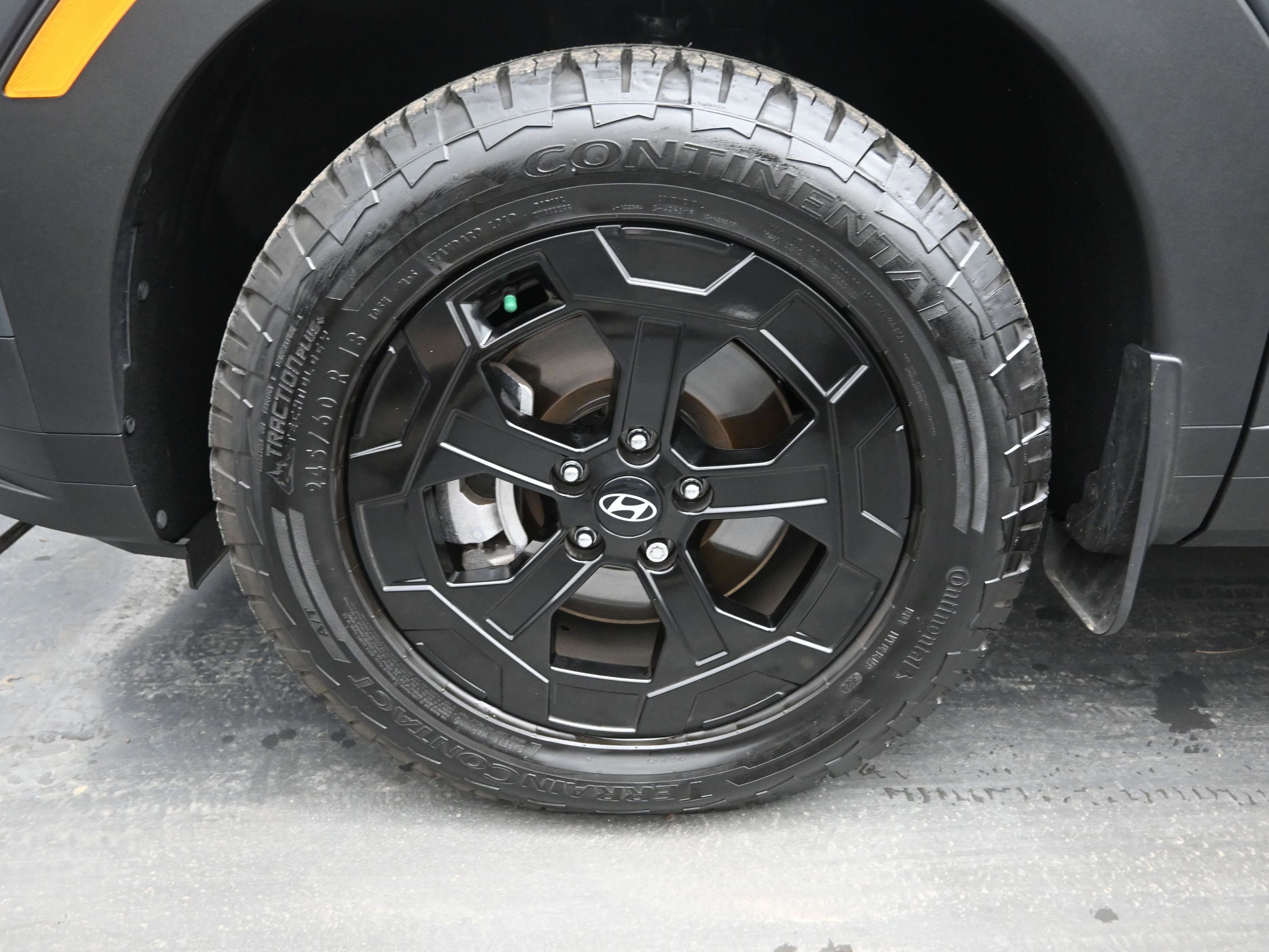 Used 2025 Hyundai Santa Fe XRT image 11