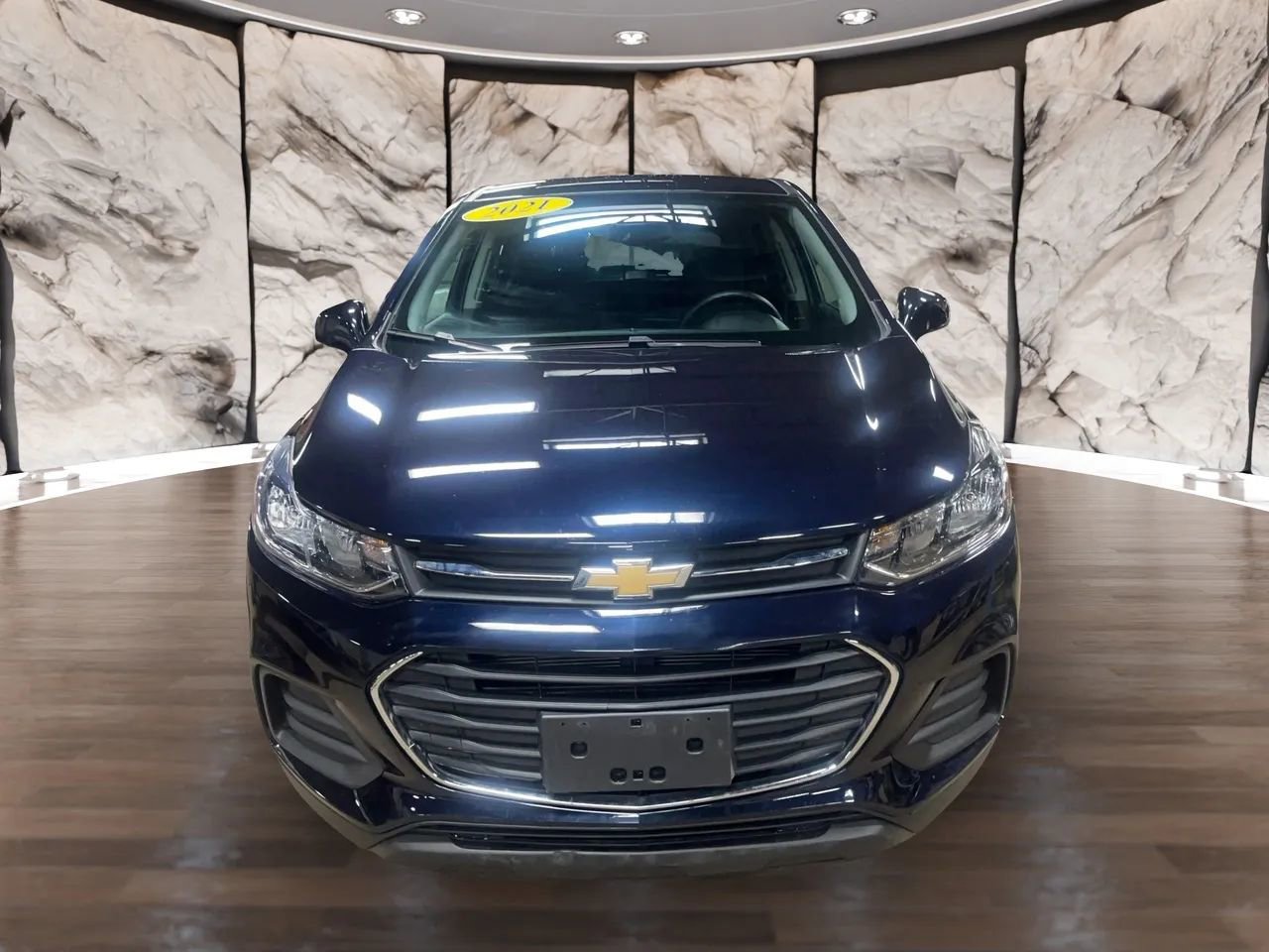 Used 2021 Chevrolet Trax LS w/ Tint and Cruise Package image 12