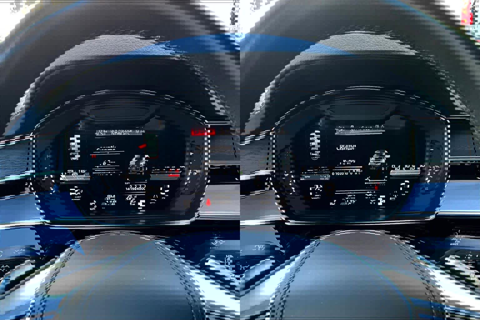 Used 2023 Audi A8 L 3.0T image 25