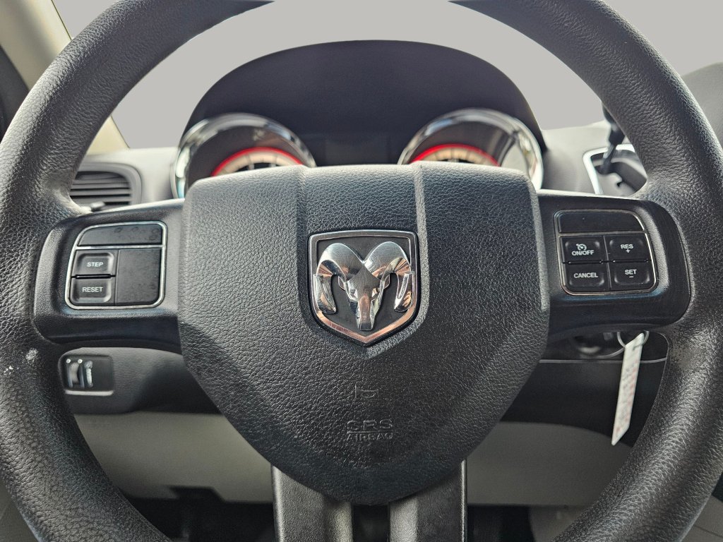 Used 2014 RAM C/V Tradesman FWD image 5