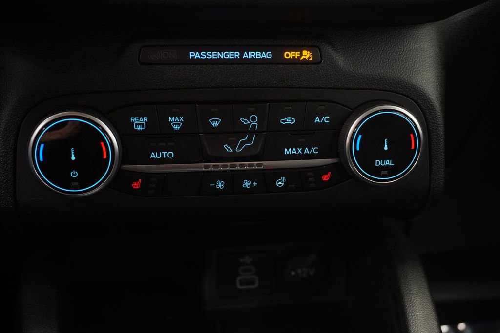 Used 2024 Ford Escape Active w/ Cold Weather Package FWD image 34