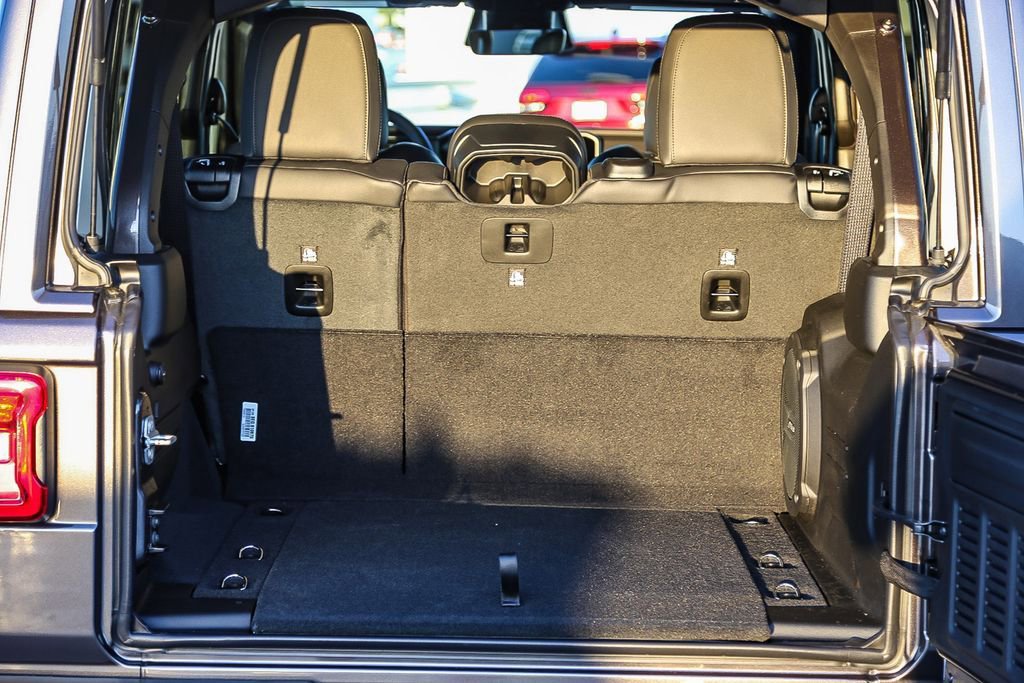 New 2026 Jeep Wrangler Sahara image 26