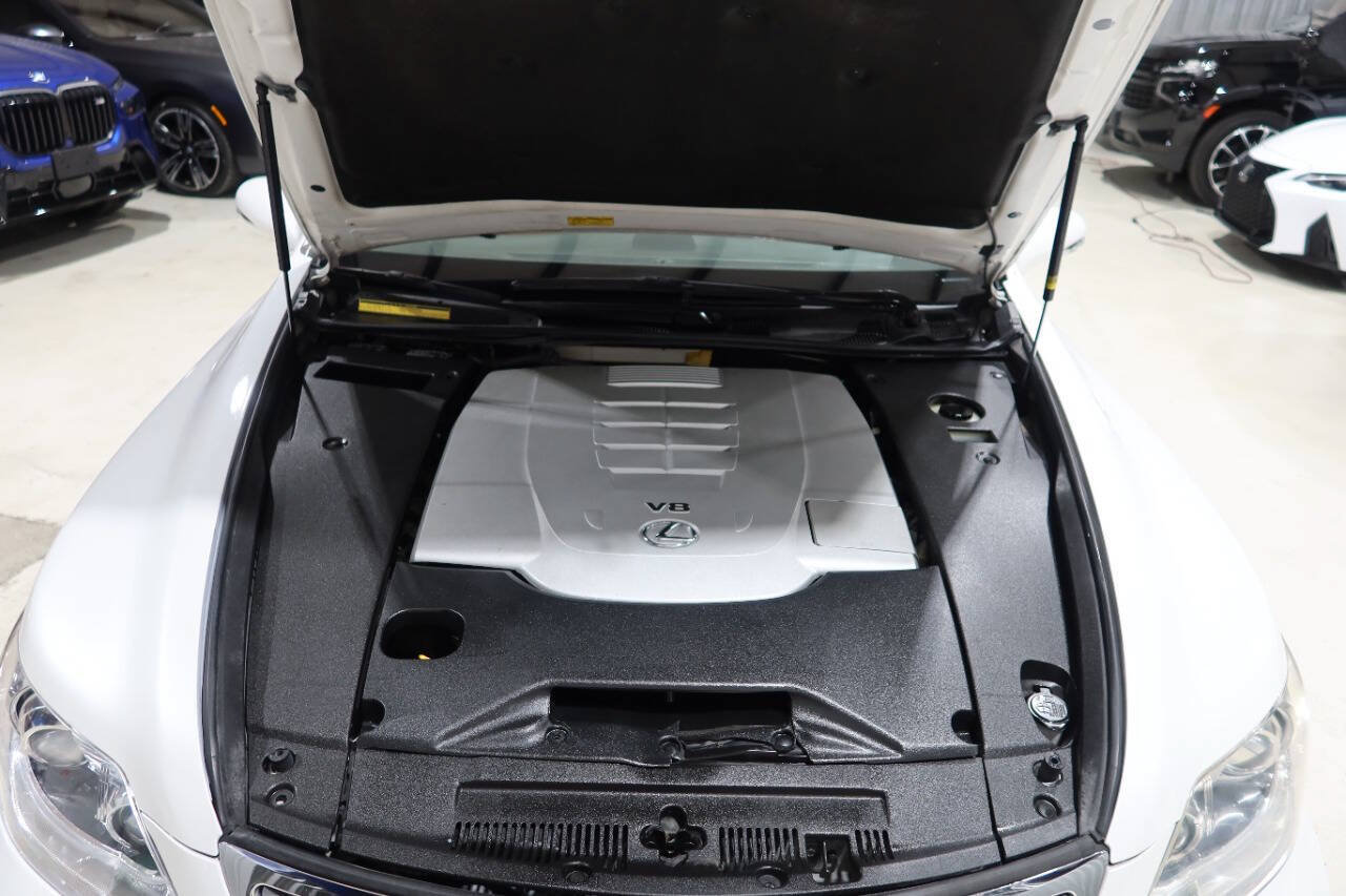 Used 2012 Lexus LS 460 w/ Comfort Pkg RWD image 8