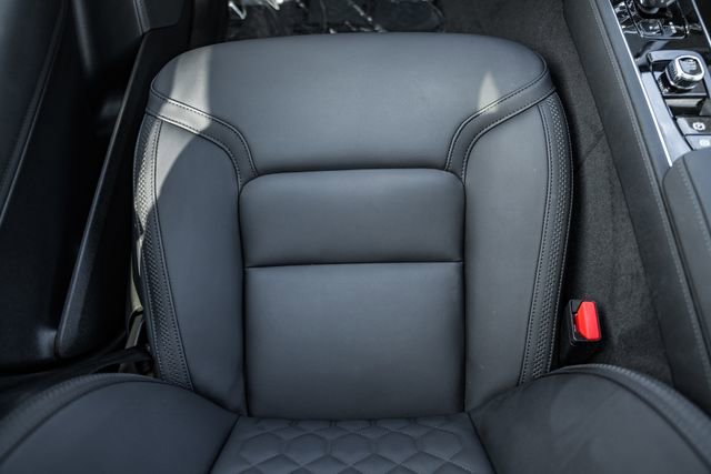 Used 2025 Volvo XC90 B6 Plus image 31