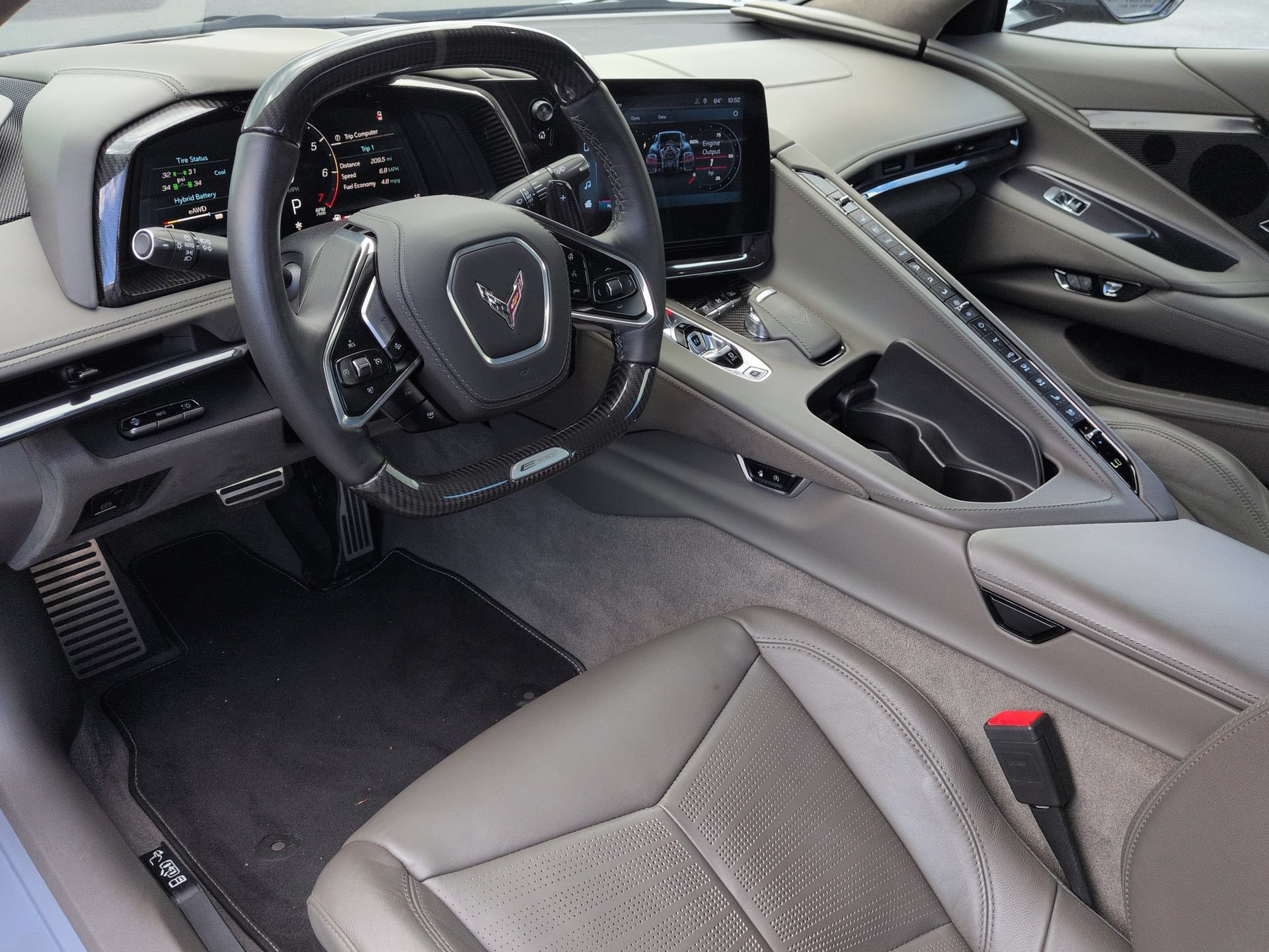 Used 2024 Chevrolet Corvette E-Ray AWD/4WD image 10