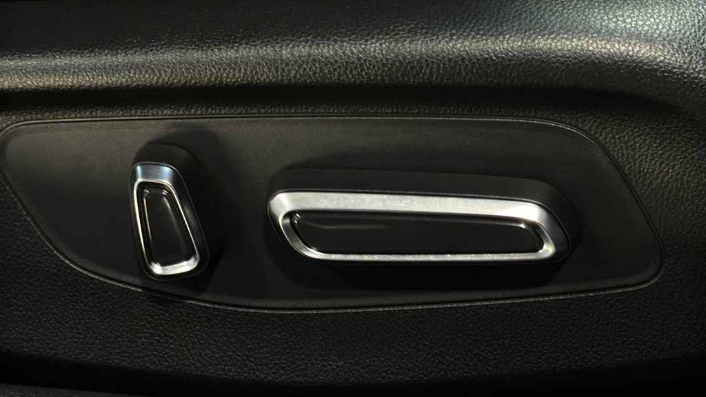 Used 2025 Acura Integra A-Spec w/ Technology Package FWD image 12
