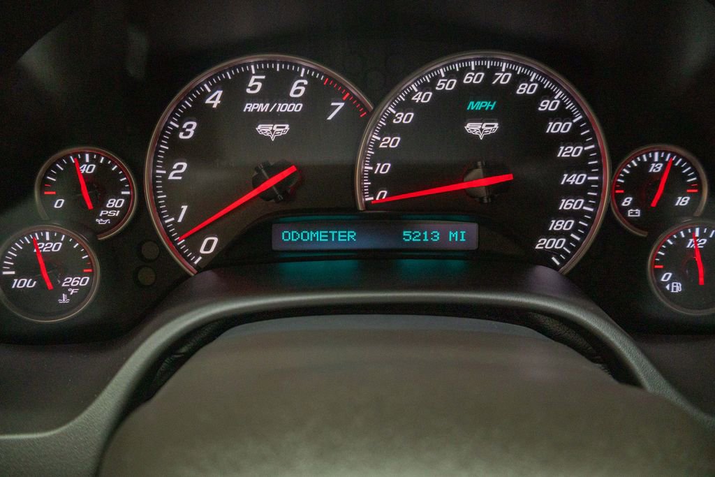 Used 2013 Chevrolet Corvette Coupe w/ 3LT Preferred Equipment Group image 7