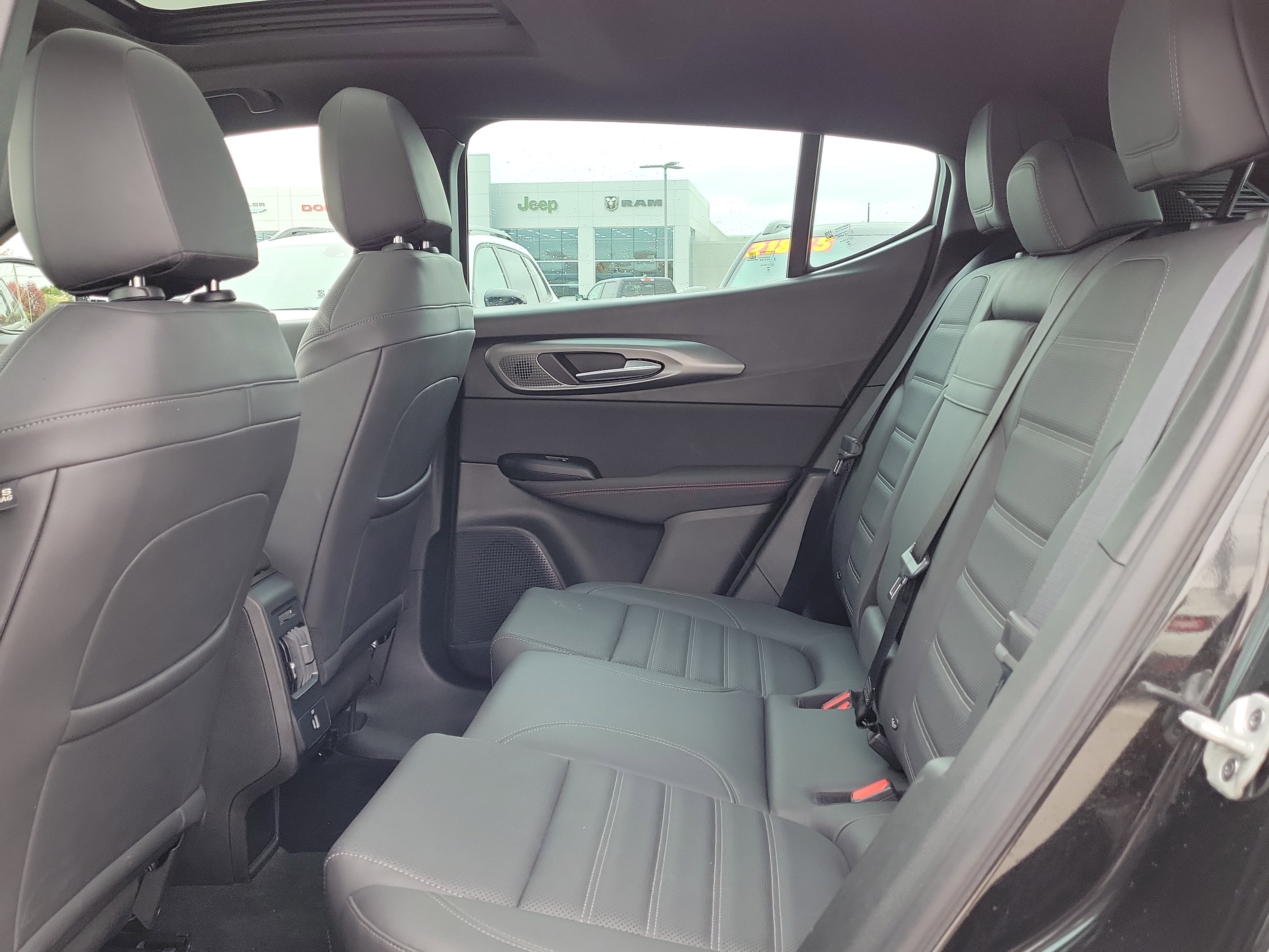 Used 2024 Dodge Hornet GT image 11