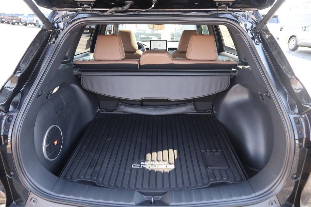 New 2026 Toyota Corolla Cross XLE image 7