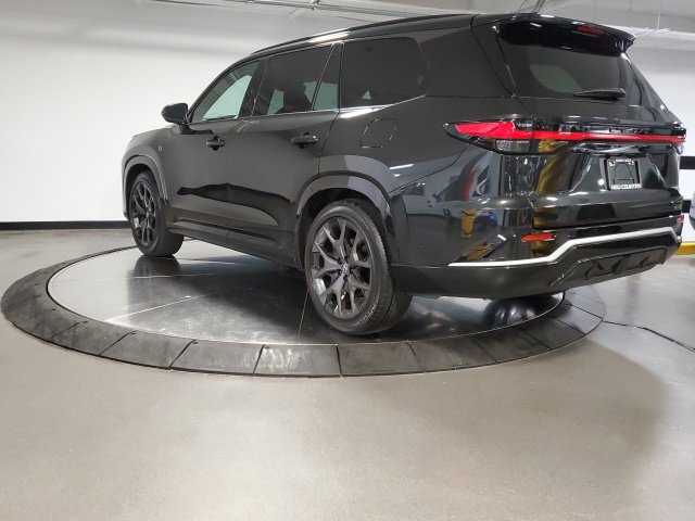 Used 2026 Lexus TX 500h AWD w/ Technology Package image 7
