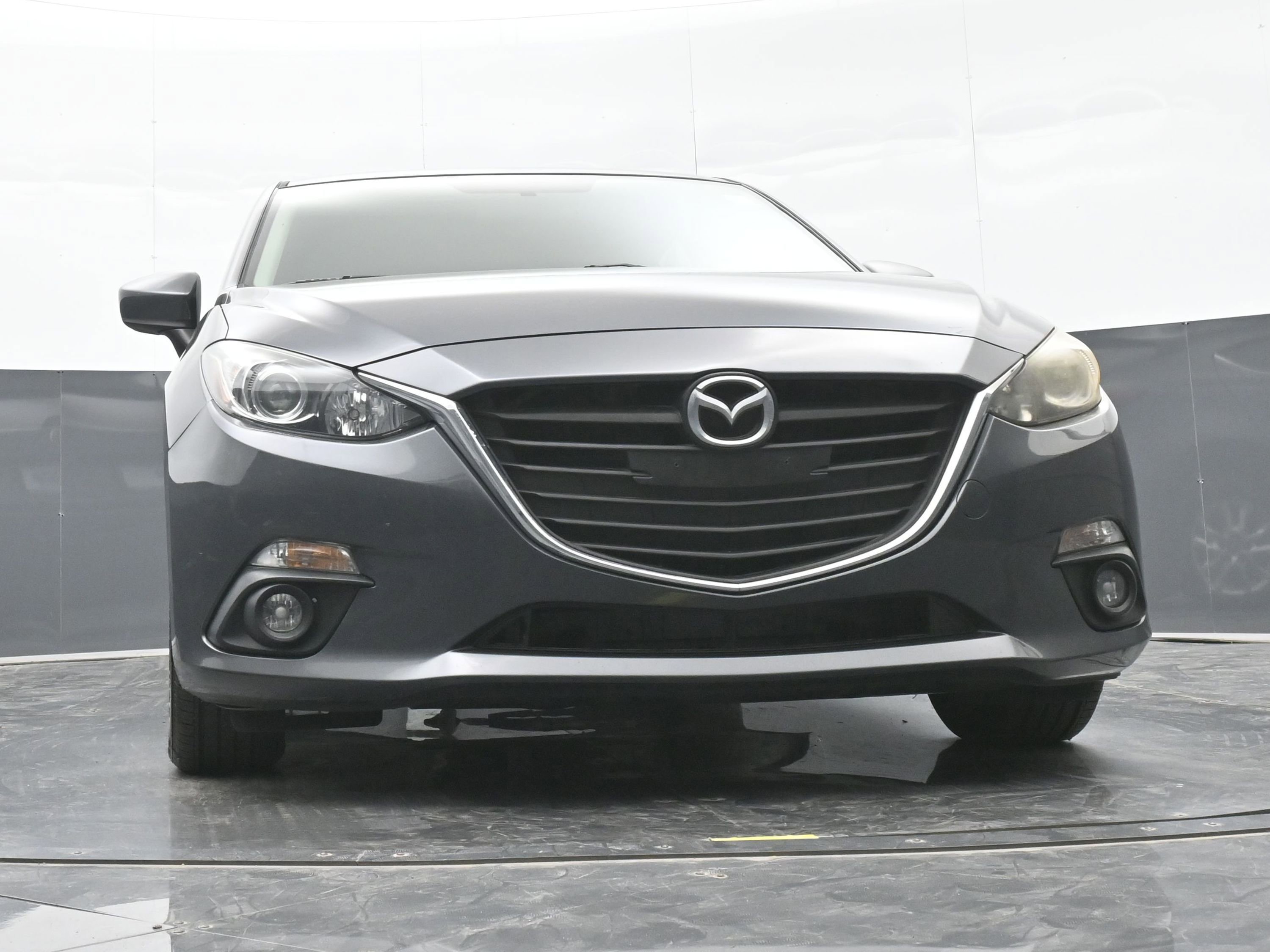 Used 2015 MAZDA MAZDA3 i Touring w/ Technology Package FWD image 42