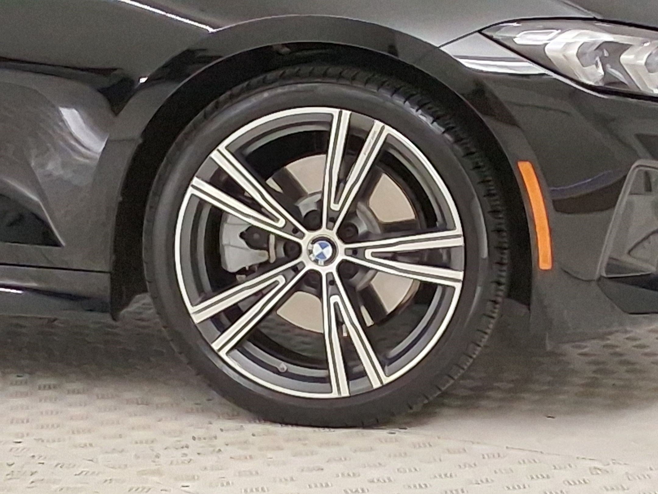 Certified 2023 BMW 330i Sedan w/ Convenience Package RWD image 10