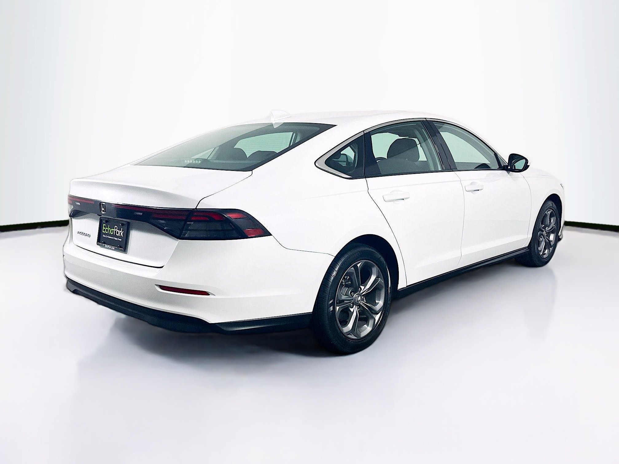 Used 2024 Honda Accord EX image 9