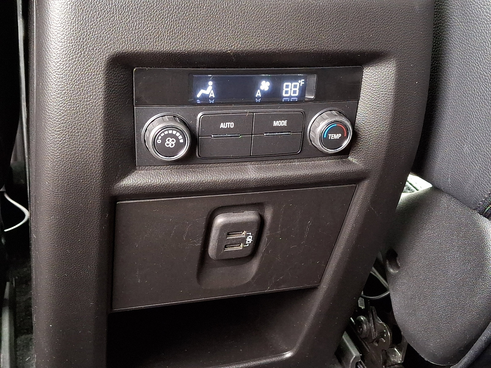 Certified 2023 Chevrolet Traverse LT image 12