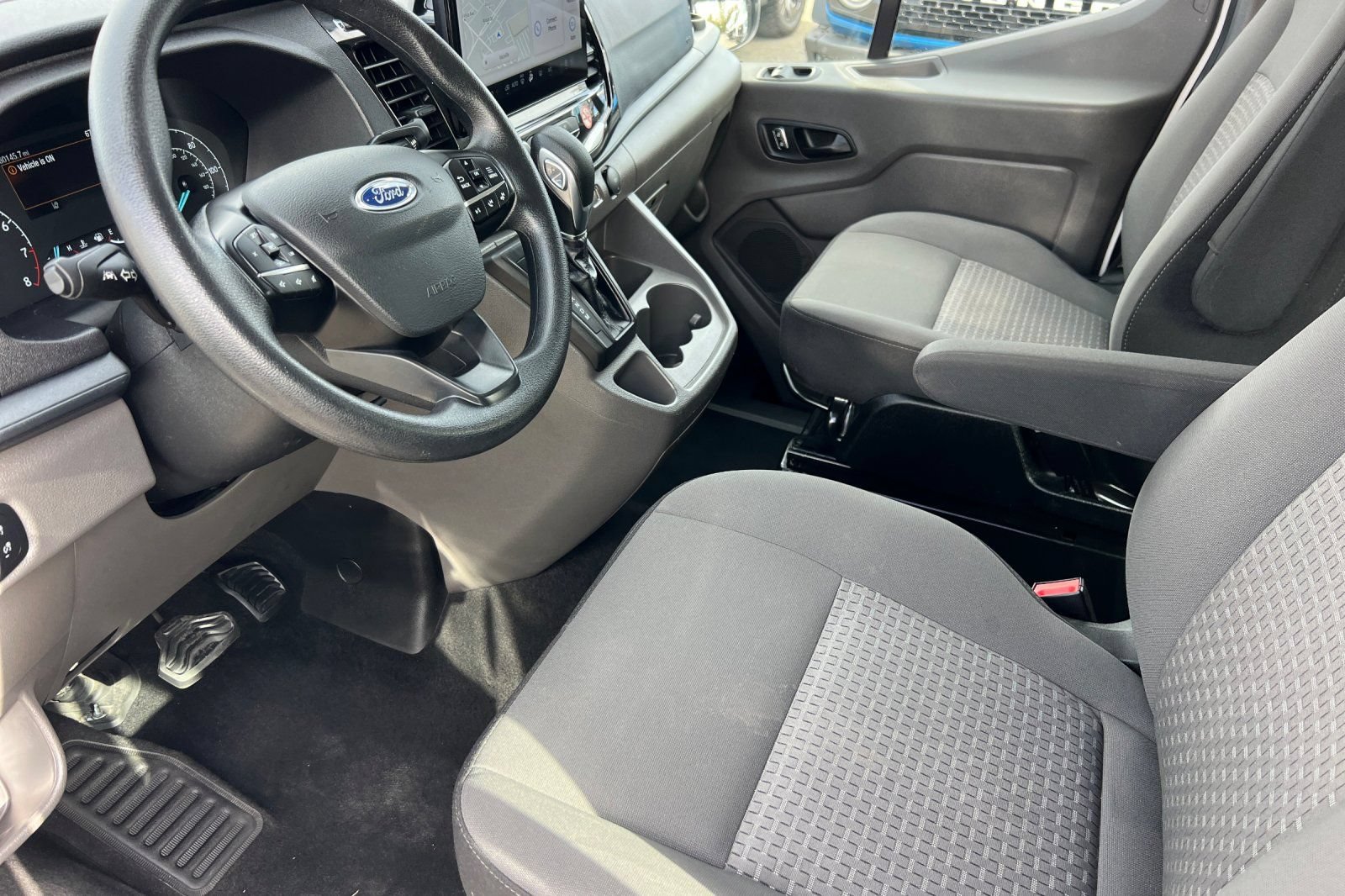 Certified 2024 Ford Transit 350 XLT RWD image 12
