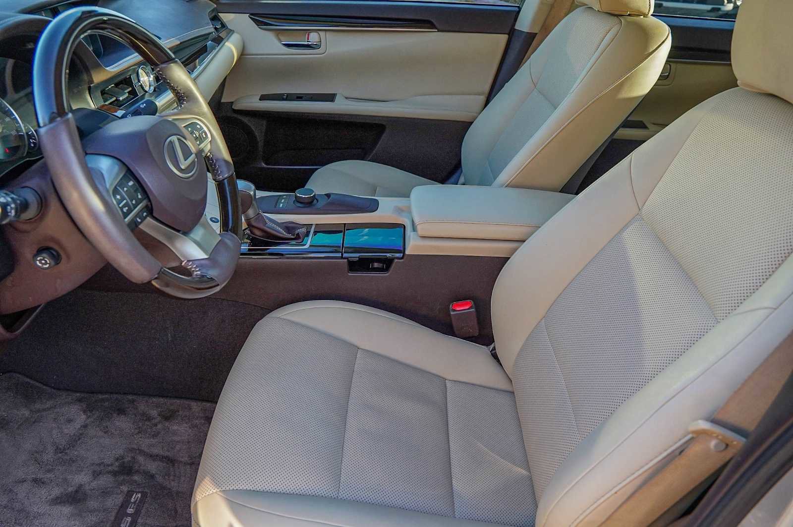 Used 2018 Lexus ES 350 image 10