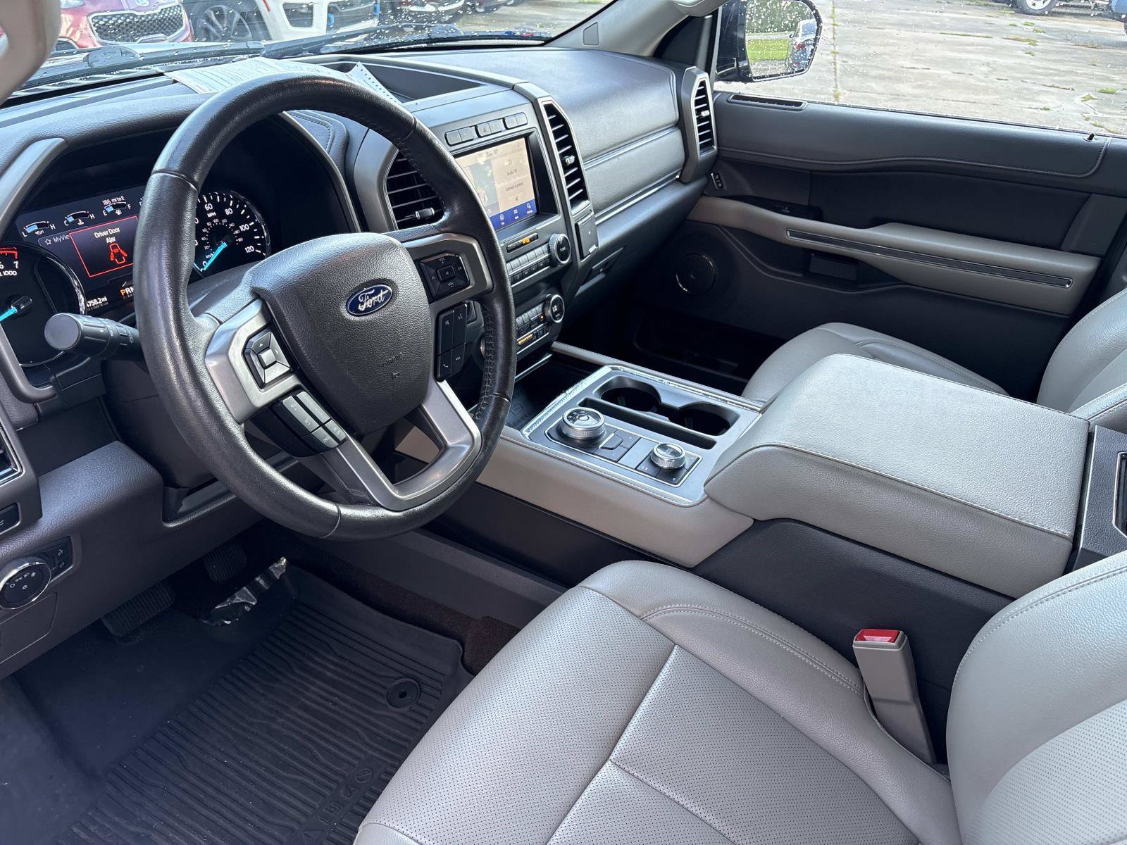 Used 2021 Ford Expedition Max XLT AWD/4WD image 22