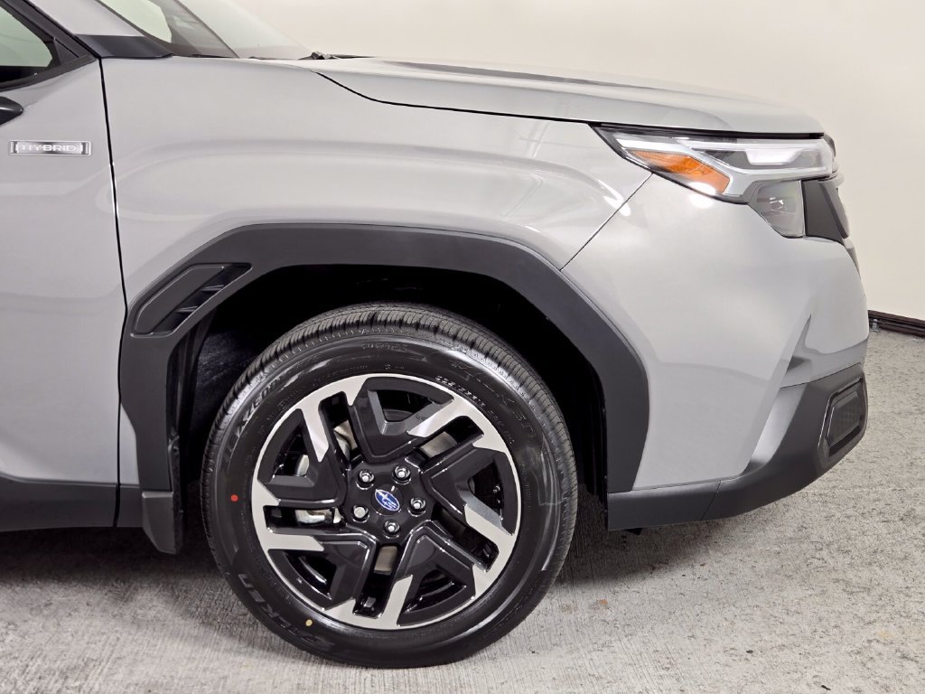 New 2026 Subaru Forester Touring AWD/4WD image 7