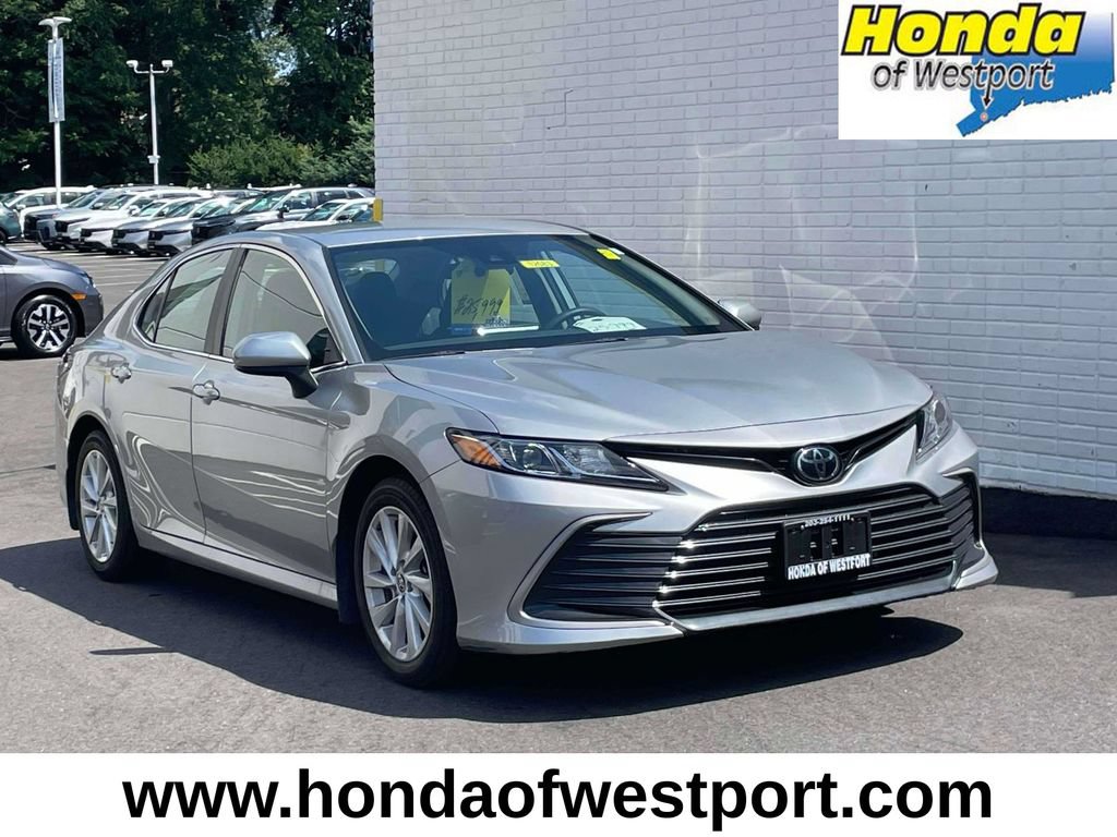 Used 2023 Toyota Camry LE AWD/4WD image 1