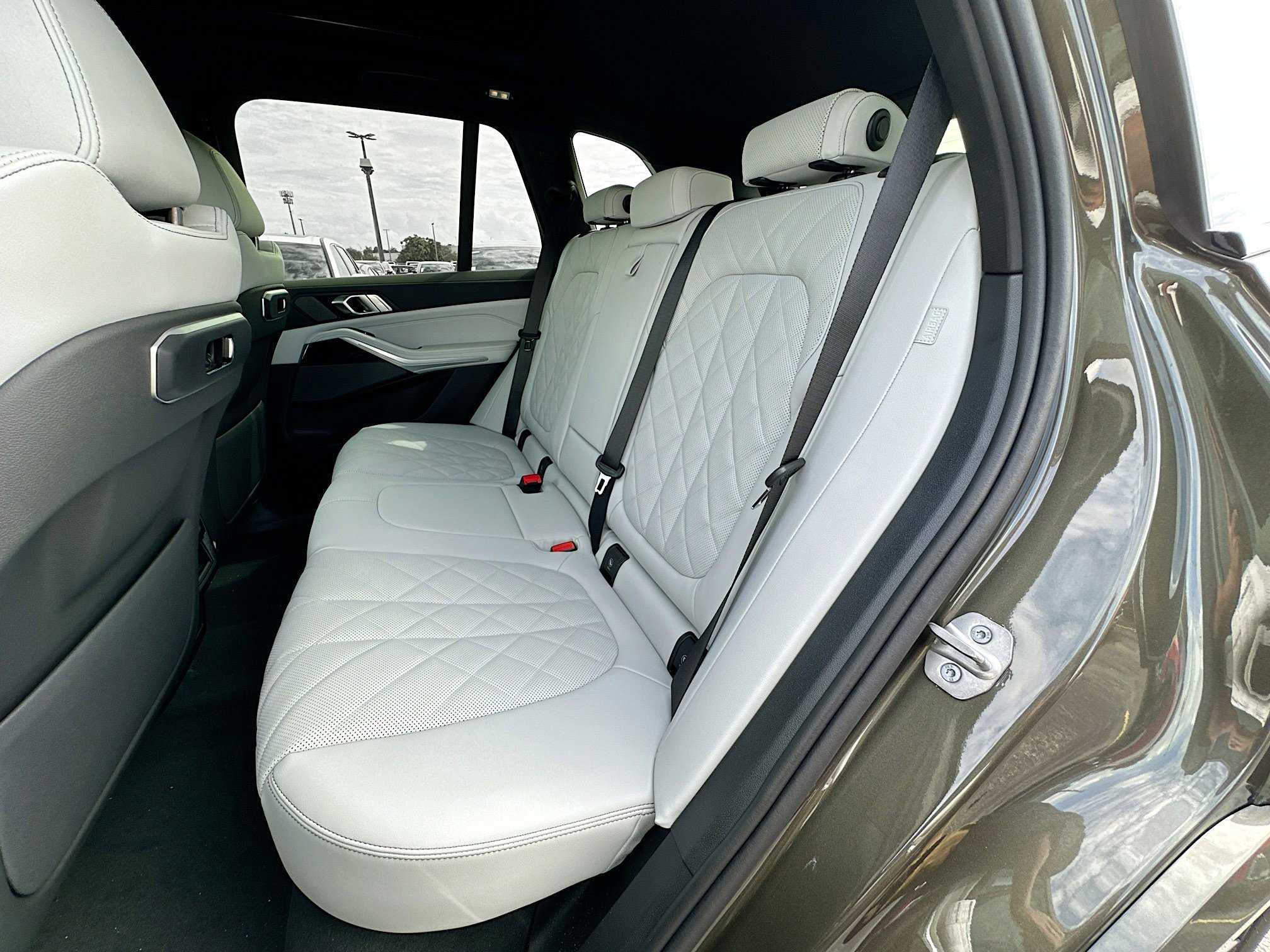 New 2026 BMW X5 sDrive40i w/ M Sport Package image 19