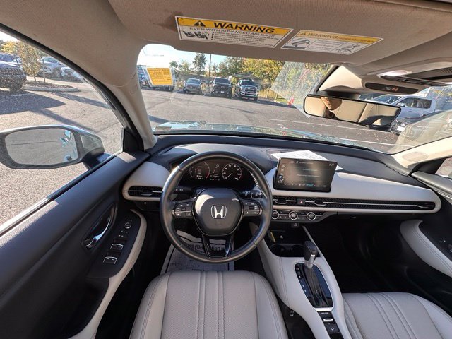 Used 2024 Honda HR-V EX-L image 16