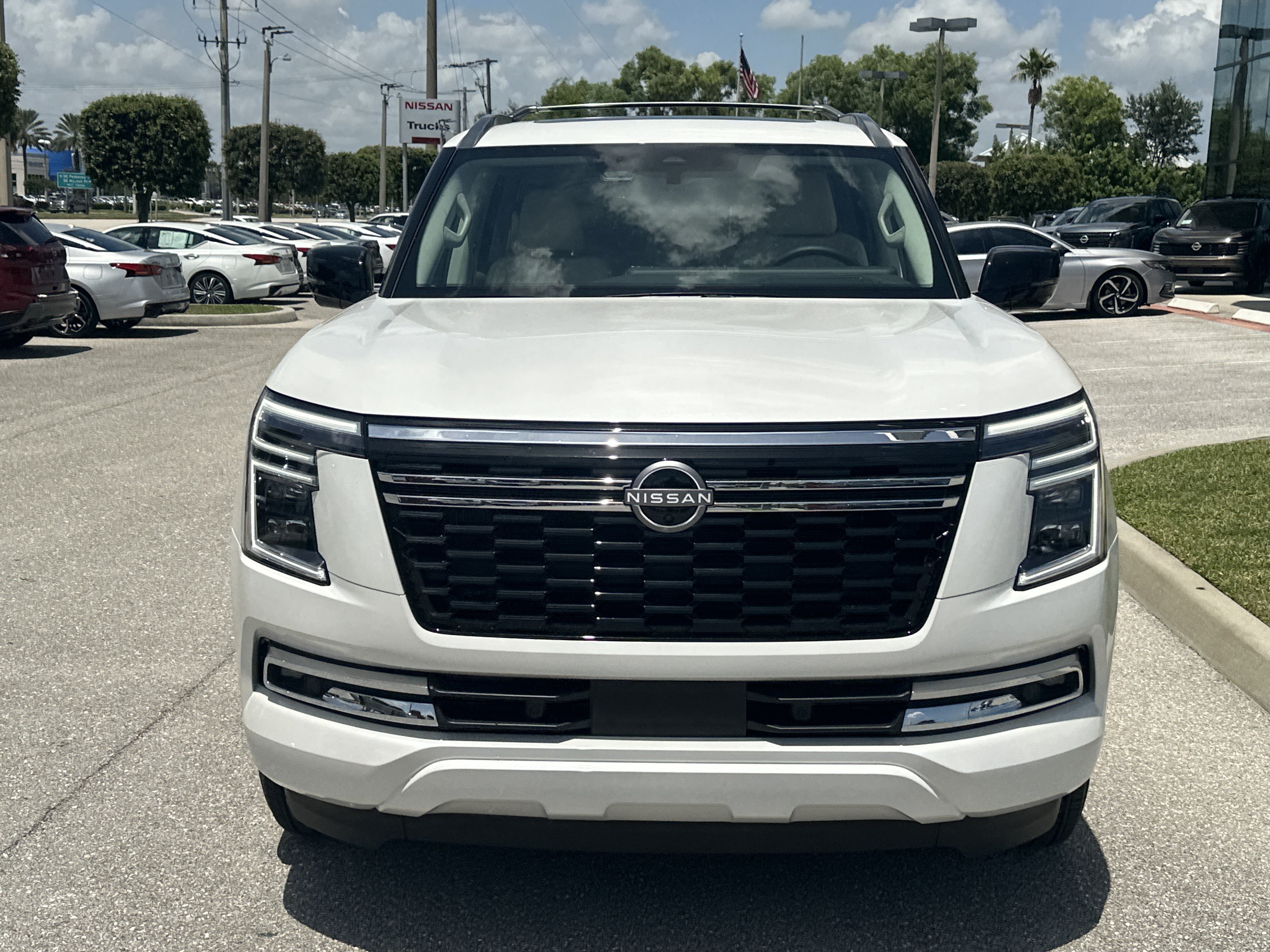 New 2026 Nissan Armada Platinum AWD/4WD image 4