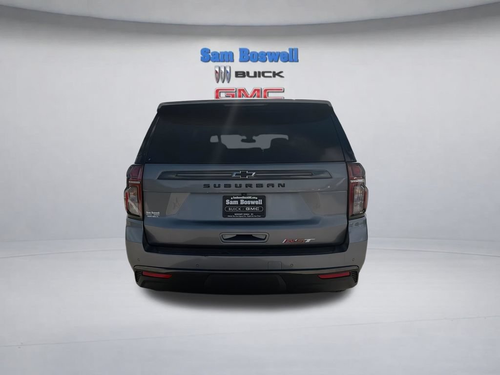 Certified 2022 Chevrolet Suburban RST w/ Luxury Package AWD/4WD image 8