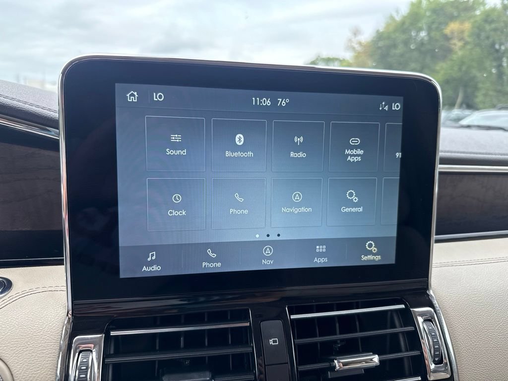 Used 2021 Lincoln Navigator Reserve w/ Luxury Package AWD/4WD image 34