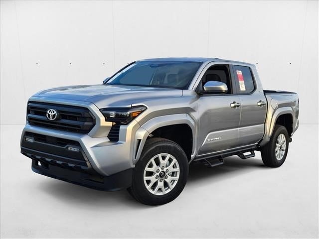 New 2025 Toyota Tacoma SR5