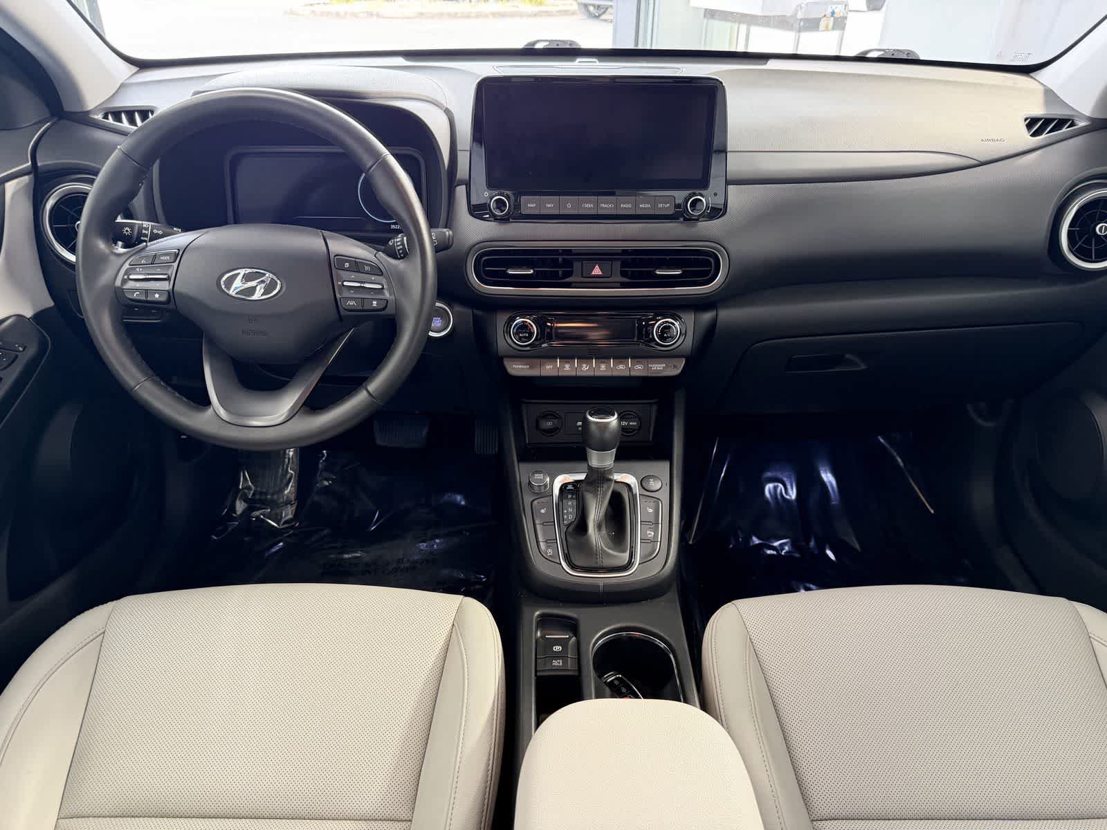 Used 2022 Hyundai Kona Limited w/ Cargo Package AWD/4WD image 12