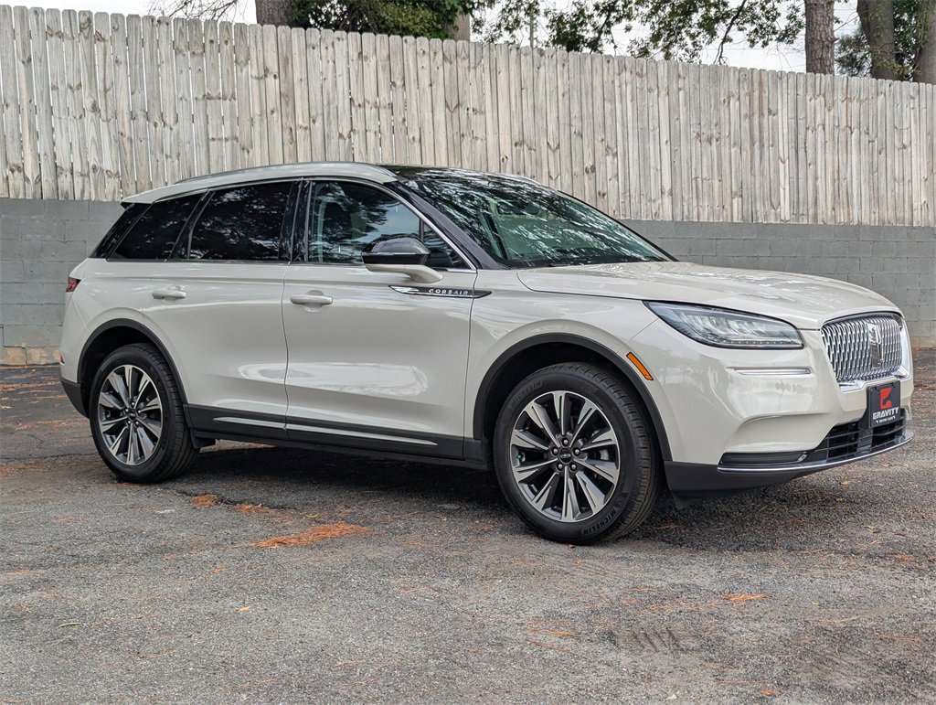 Used 2022 Lincoln Corsair Reserve w/ Elements Package image 5