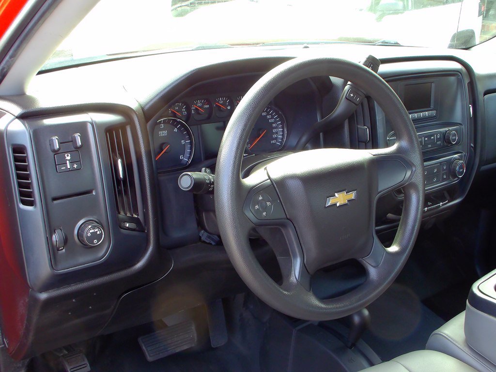 Used 2017 Chevrolet Silverado 1500 W/T AWD/4WD image 11