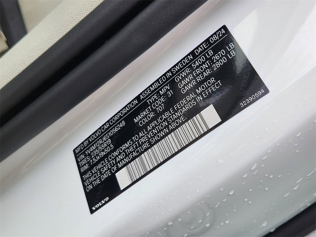 Used 2025 Volvo XC60 B5 Core w/ Protection Package Premier image 30