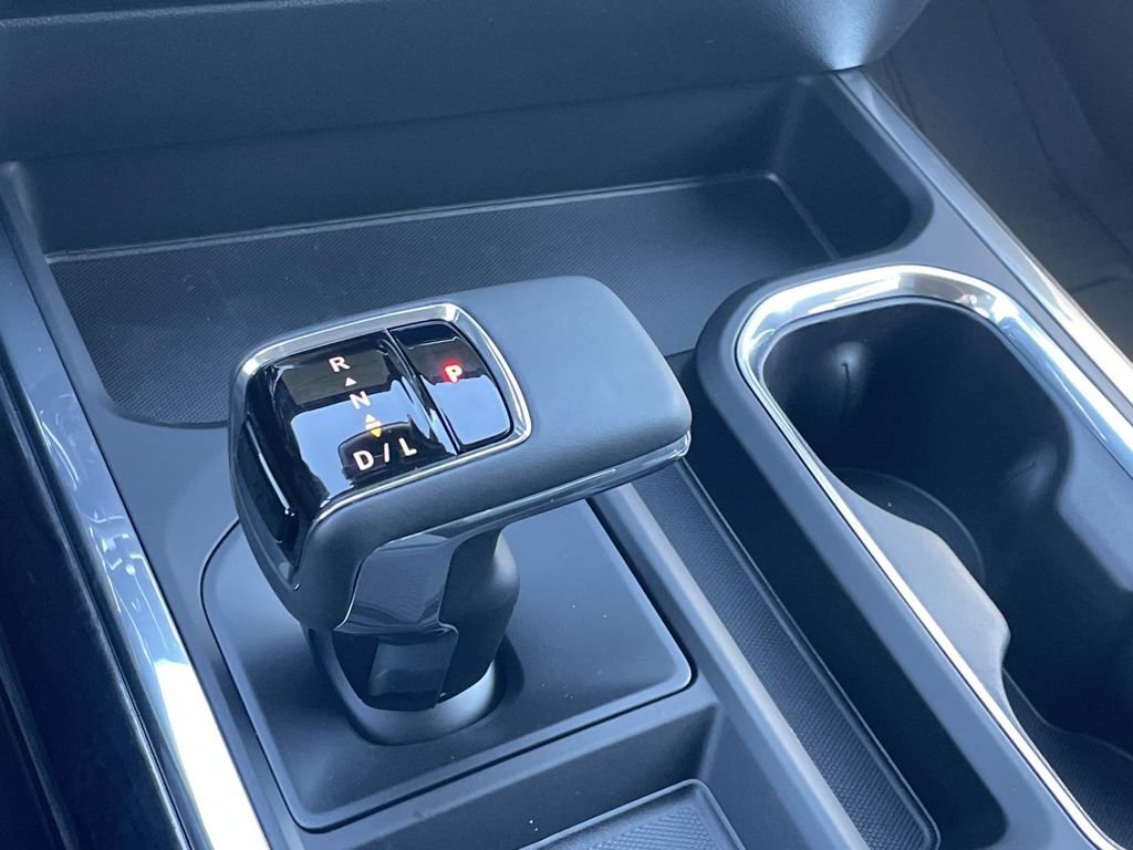 New 2026 Chevrolet Silverado 1500 LTZ w/ LTZ Premium Package AWD/4WD image 28