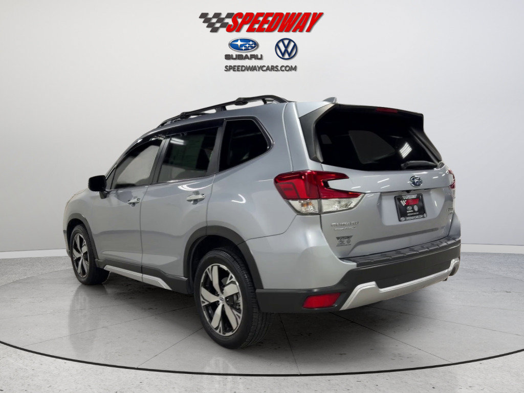 Used 2019 Subaru Forester Touring AWD/4WD image 8