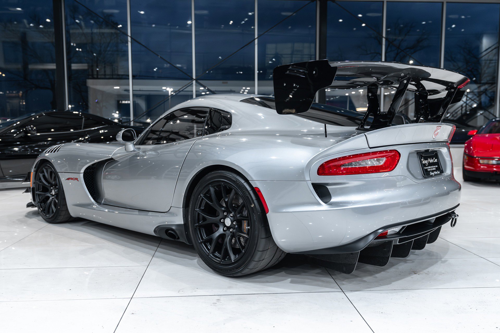 Used 2017 Dodge Viper GTC w/ ACR Package RWD image 3