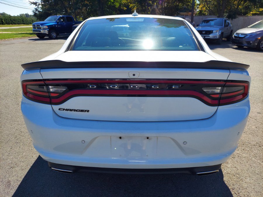 Used 2017 Dodge Charger SXT w/ AWD Plus Group image 5
