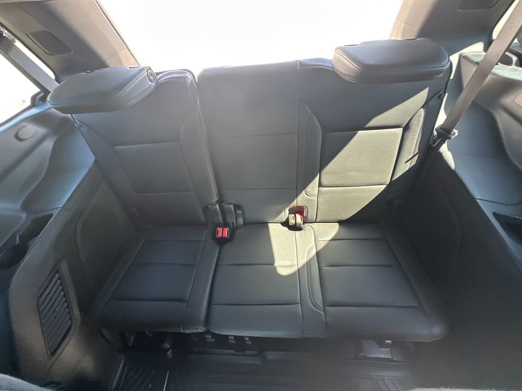 Certified 2023 Chevrolet Tahoe High Country AWD/4WD image 23