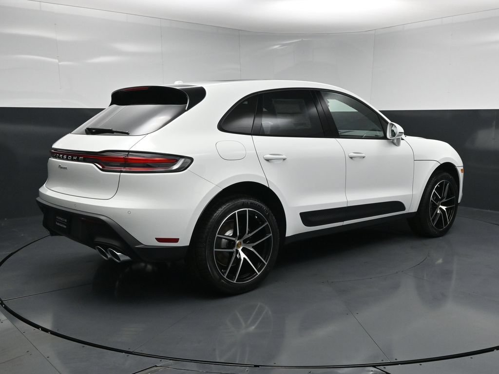 New 2026 Porsche Macan AWD/4WD image 11