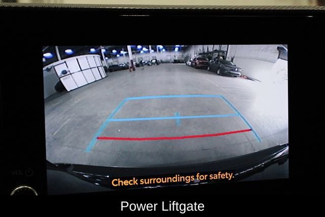 Used 2024 Toyota Highlander XSE image 8