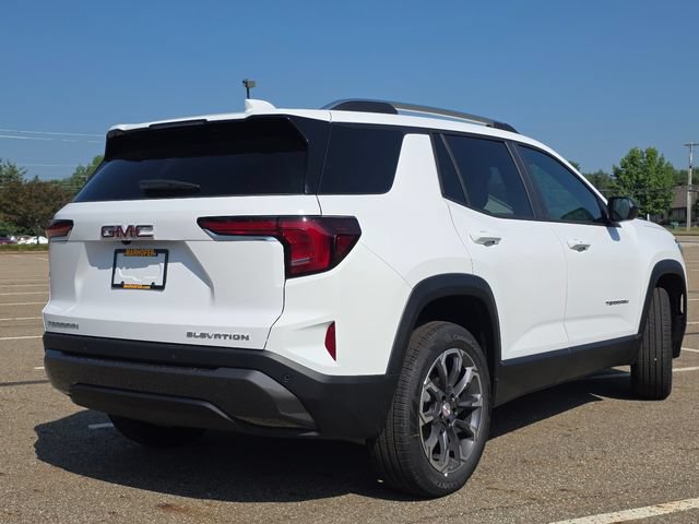 New 2027 GMC Terrain Elevation w/ Elevation Premium Package FWD image 16