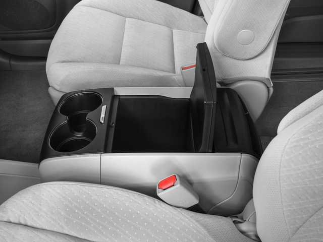 Used 2017 Toyota Sienna LE FWD image 10
