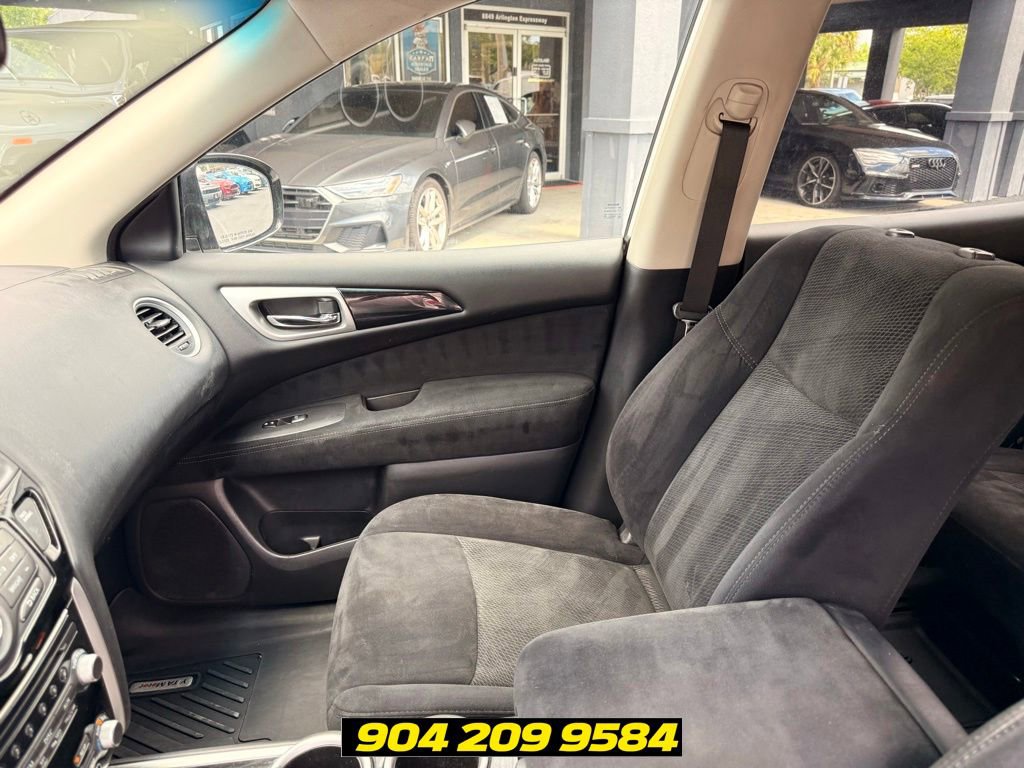 Used 2016 Nissan Pathfinder SV FWD image 22