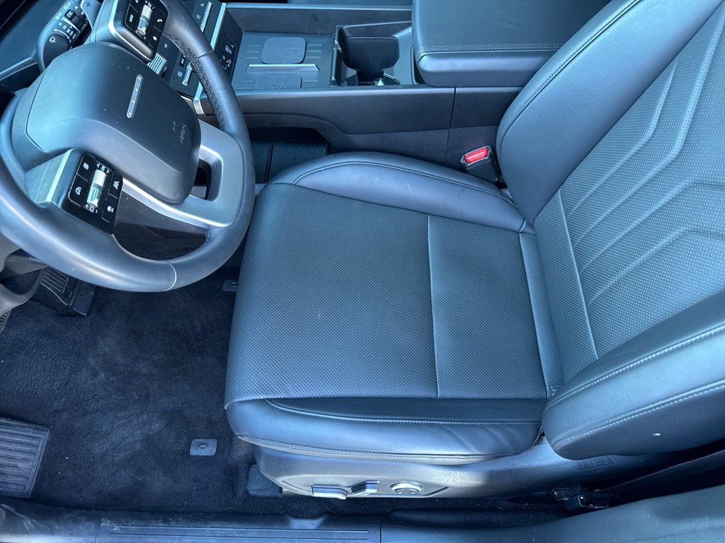 Used 2025 Hyundai Santa Fe SEL image 12