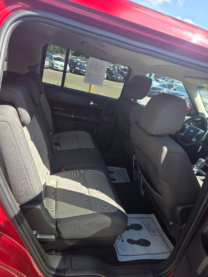 Used 2009 Ford Flex SEL image 13